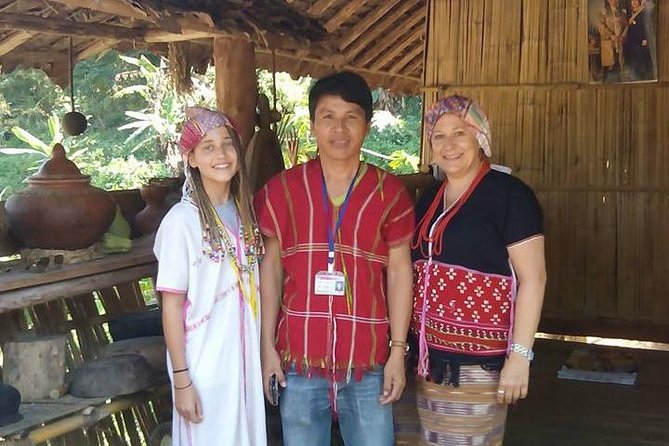 Private Tour: 2-Day Authentic Hill Tribe Villages and Karen Hill Tribe Homestay - Meeting Karen and Hmong Communities Respectfully