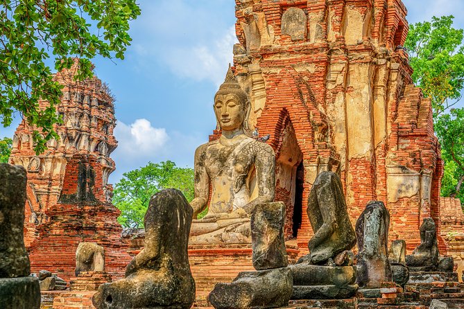Private tour : A day in a life to visit Ayutthaya with authentic local lunch - Lunch at a local restaurant