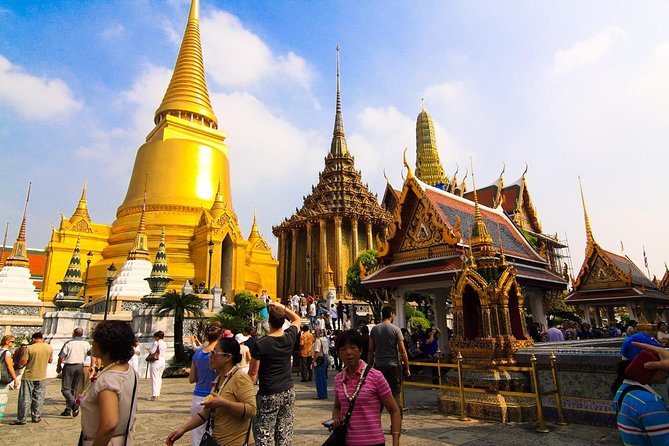 Private Tour: Best of Bangkok in A Day - Wat Traimit and the gold Buddha