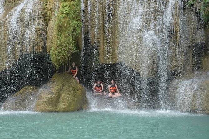 Private Tour : Erawan Waterfall and Bridge over the River Kwai - Erawan Waterfall: the day’s main outdoor experience