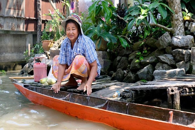 Private Tour from Bangkok: Railway and Floating Markets Tour - Who should book this Bangkok market tour?