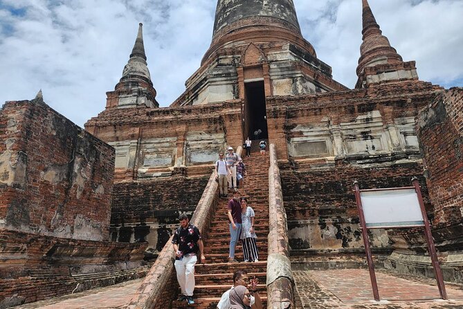 Private Tour: Full-Day Ayutthaya Tour from Bangkok - Wat Yai Chai Mongkol and its rows of chedi