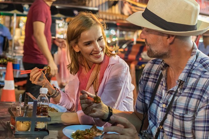 Private Tour Guide in Bangkok for a Day - Pak Khlong Talat after dark