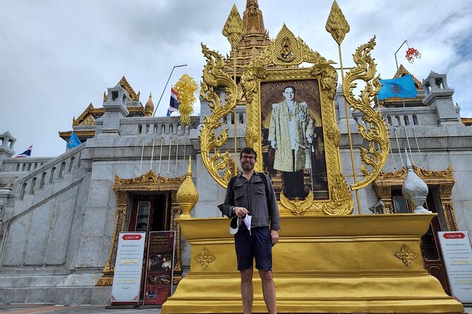 Private Tour: Temples Tour of Bangkok - Wat Pho and Bangkok’s giant reclining Buddha