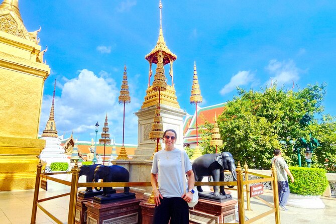 Private Tour to Grand Palace of Bangkok, Pho and Arun Temple - What the private vehicle and pickup add