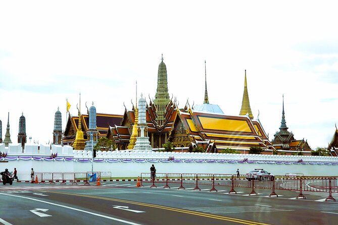 Private Tour to Grand Palace, Pho Temple and Arun Temple - Wat Arun and the river view