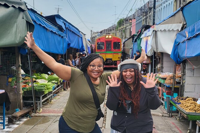 Private Tour to Railway Market, Floating Market And Ayutthaya - Damnoen Saduak by canal boat