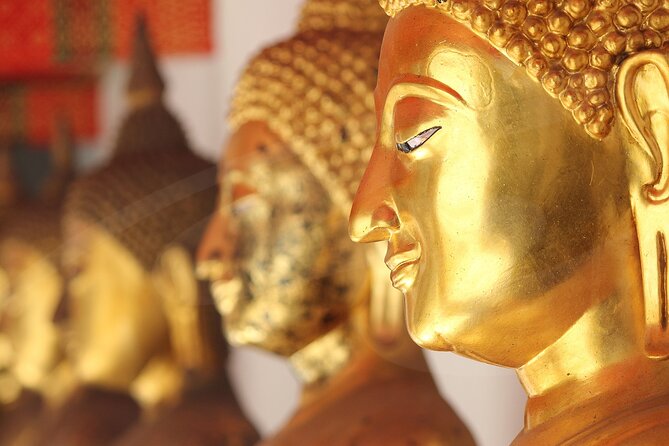 Private Tour - Top 3 Major Monuments (Grand Palace, Wat Pho, Wat Arun) - Guides, communication, and the human factor