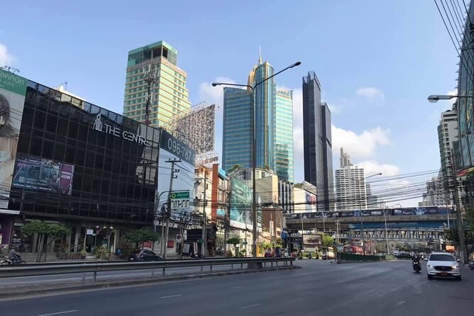 Private transfer from BKK airport to Bangkok City - Why a private car can beat a taxi queue