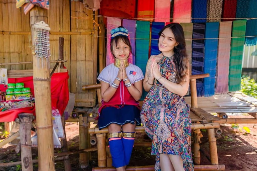 Red, Blue, White Temples & Hot Spring Trip from Chiang Mai - Wat Rong Suea Ten, the Blue Temple