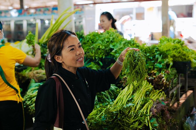 Riverside Thai Cooking Half Day Class - Choosing your Thai dish