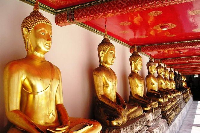 Royal Grand Palace and Bangkok Temples: Half Day Tour - Three temples, one useful introduction to Bangkok