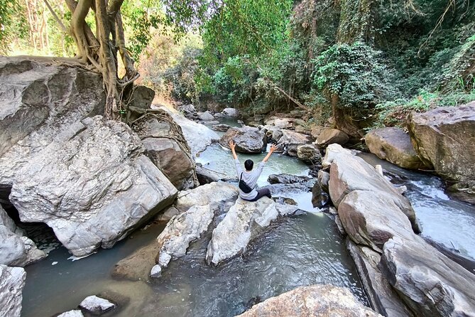Secret Waterfall and Bamboo Rafting from Chiang Mai - Guide quality and group organization