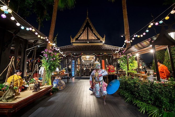 Shangri-La Hotel's Salathip Thai Restaurant Experience - River views, service, and the pace of the evening