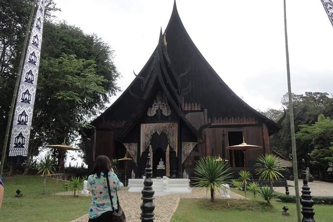 Sightseeing Join Tour Chiang Rai / PICK UP ONLY IN CHIANG RAI - Wat Rong Suea Ten, the Blue Temple