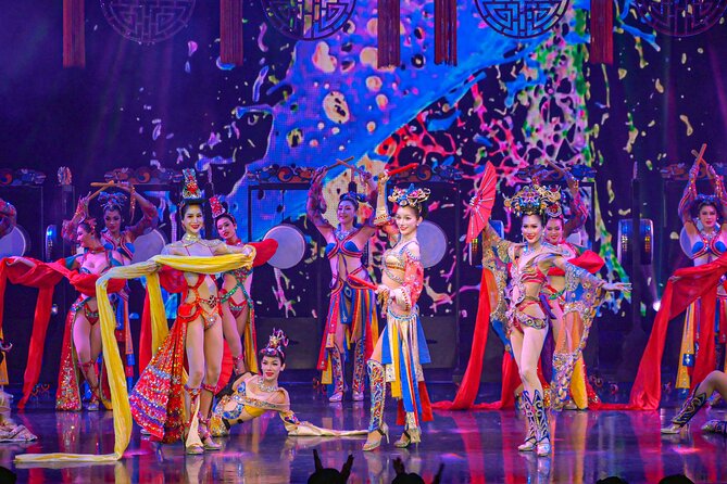 Simon Cabaret: Phuket’s Ladyboy Glamour Show - What the Simon Cabaret show is really like