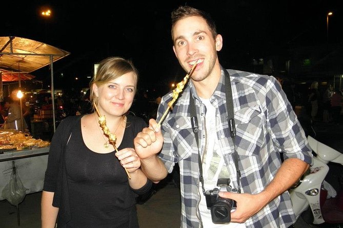 Small-Group Chiang Mai Evening Street Food Tour - A 7 p.m. start built around dinner