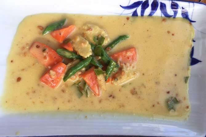 Small-Group Smart Thai Cooking Class in Krabi - How much hands-on cooking should you expect?