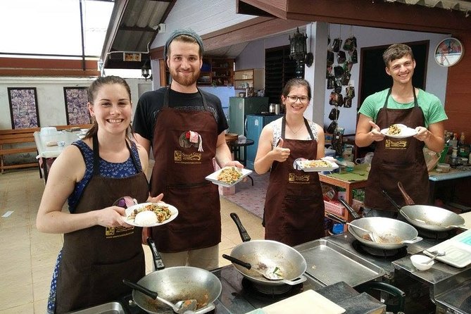 Small-Group Smart Thai Cooking Class in Krabi - Transport, timing, and what to confirm