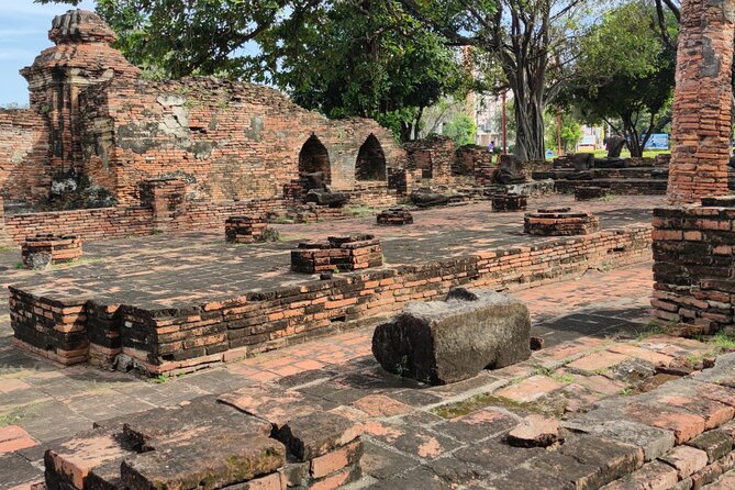 Small Group Tour to Ayutthaya Temples from Bangkok with Lunch - Wat Chaiwatthanaram beside the river