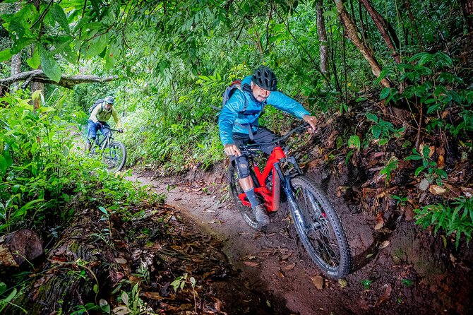 Smoke on the Water Trail Mountain Biking Tour Chiang Mai - Starting at Trailhead in central Chiang Mai