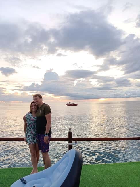 Snorkeling Tour with meals and BBQs - Cocktail - Sunset⭐⭐⭐⭐⭐ - Who should book this Koh Tao experience?
