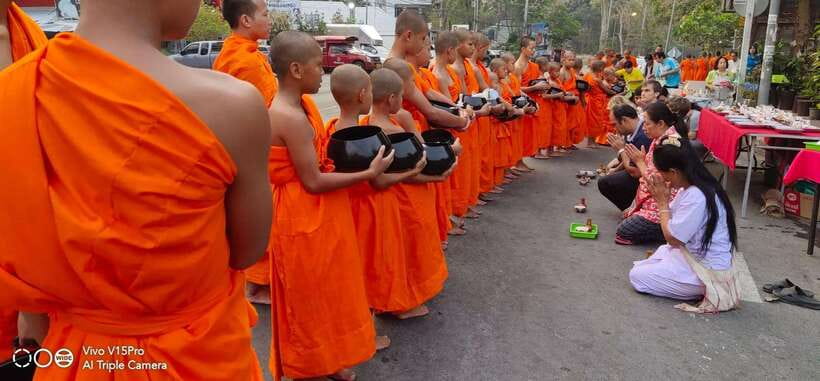 Spiritual Sunrise Wat Doi Suthep, Pha Lat, Alms & Meditation - Wat Umong and its underground tunnels