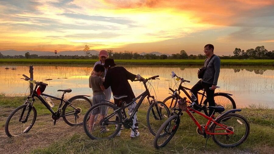 Sukhothai: 2.5-Hours Guided Countryside Sunset Bike Tour - What the $24 Price Really Buys You
