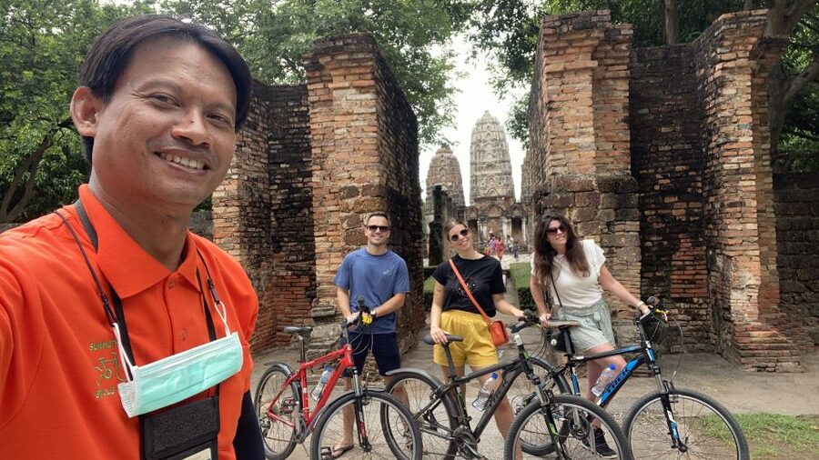 Sukhothai: Historical Park & Countryside Cycling Tour - Rice paddies, Kao Laung Mountain, and the open road