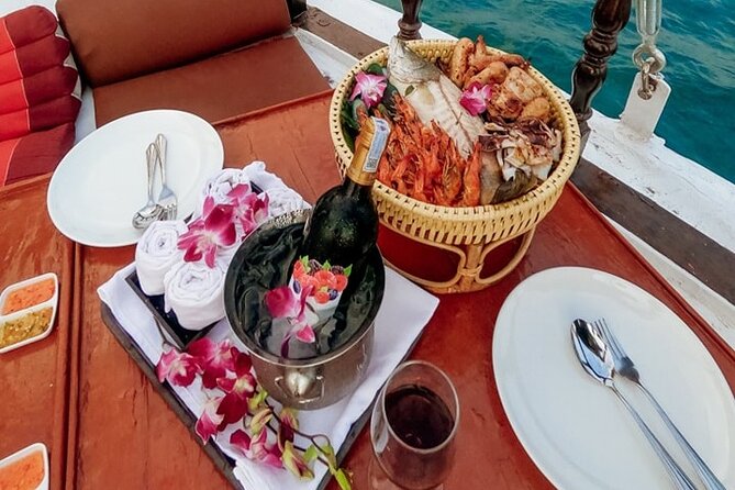 Sunset Dinner Cruise with night Swimming by Luxury Junk Boat - Railey views, Pranang Cave, and the climbing cliffs