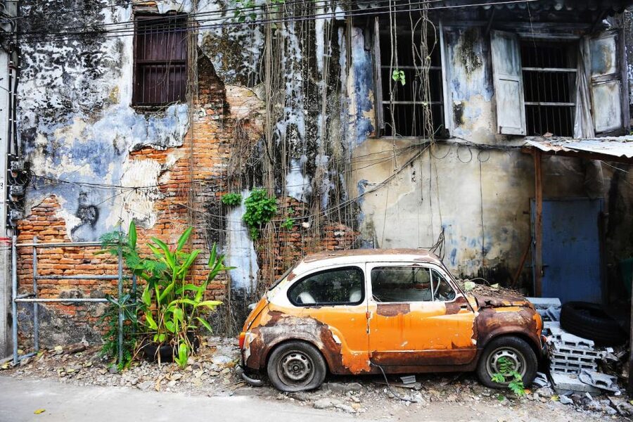 Talat Noi I A Journey Through Art and Culture l Bangkok - So Heng Tai Mansion and a café break