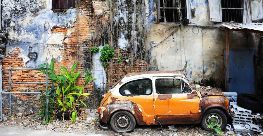 Talat Noi I A Journey Through Art and Culture l Bangkok - Walking through Talat Noi’s old lanes and painted walls