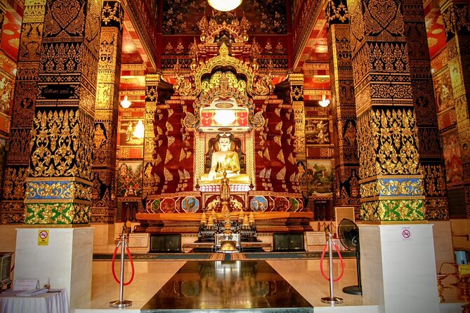 Temples Tour in Thailand from Khaolak - The van ride, lunch, and full-day rhythm