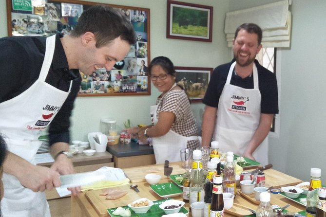 Thai Cooking Class - Sitting down to eat what you made