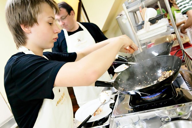 Thai Cooking Class with Market Visit by Maliwan - What makes this class worth your time