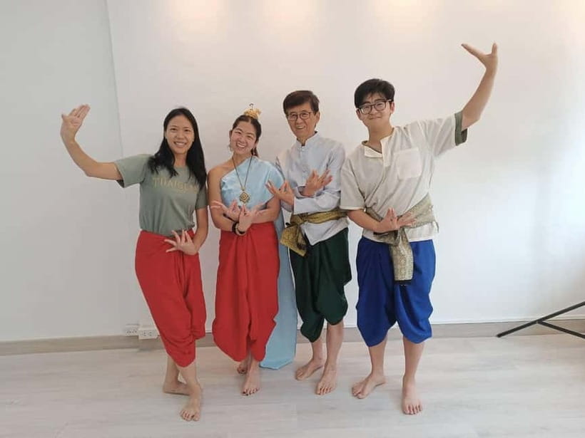 Thai Dance Class - Should you book the Thai Dance Class?