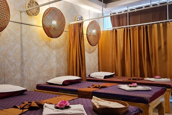 Thai Massage - Who will enjoy this experience most?