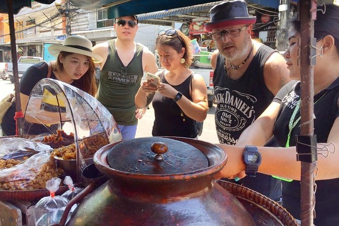 Thai Street Food & Morning Market Walking Tour in Hua Hin - The guides are a major part of the value