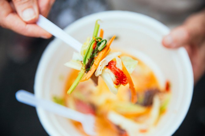 The 10 Tastings of Bangkok: Private Street Food Tour - Who should book this experience?