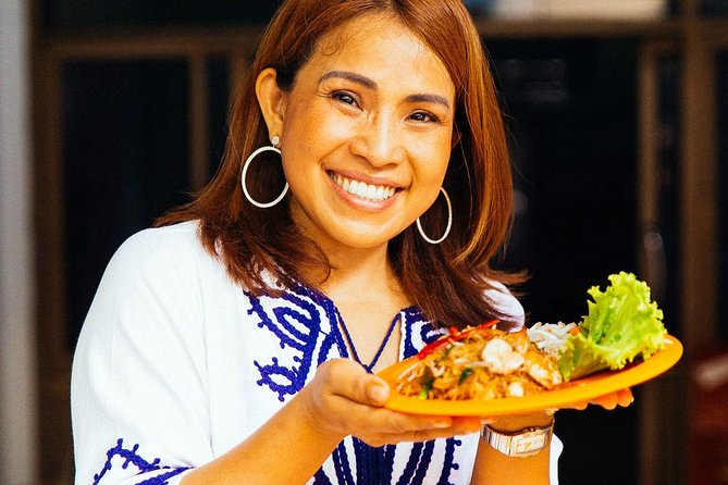 The 10 Tastings of Bangkok: Private Street Food Tour - Or Tor Kor Market and Bangkok’s seasonal fruit