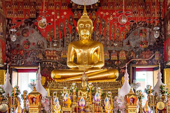 The Best Bangkok Temples - What this Bangkok temple tour is really like