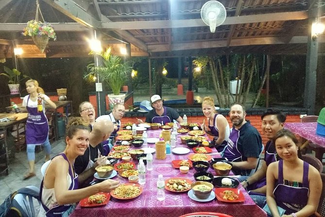 The Best Cooking Class at Thai Charm Cooking School in Krabi - Group size, transfers, and small practical concerns