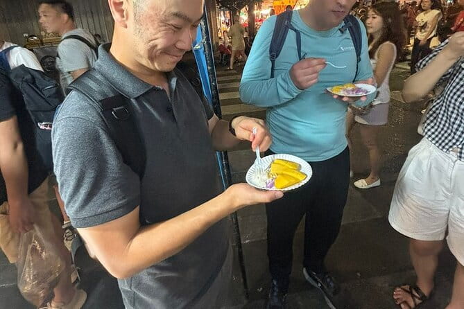 The Highest Rated Food Tour in Bangkok 10+ Tastings - The first tastes along Chinatown Road