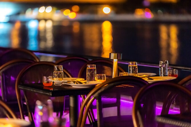 The Newest Luxury 5-Star Bangkok Chao Phraya Dinner Cruise - Thai Dance, Live Music, and a Friendly Mood
