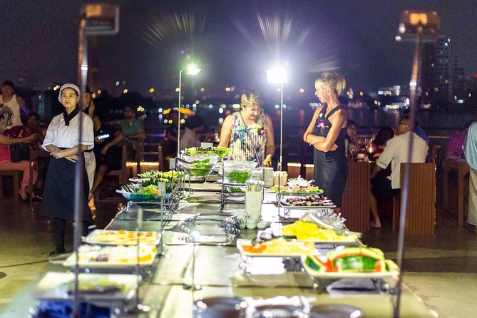 The White Orchid: Chao Phraya Dinner Cruise Experience - What you see from the river