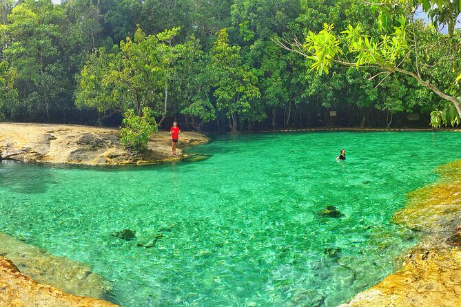 Tiger Cave Temple, Emerald Pool & Hot Springs Tour from Krabi - Namtok Ron Hot Spring Waterfall: warm water with a time limit