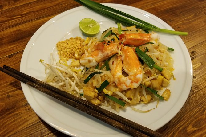 Tingly Thai Cooking Class with Morning Market Tour - Back at school by 9:00 a.m.