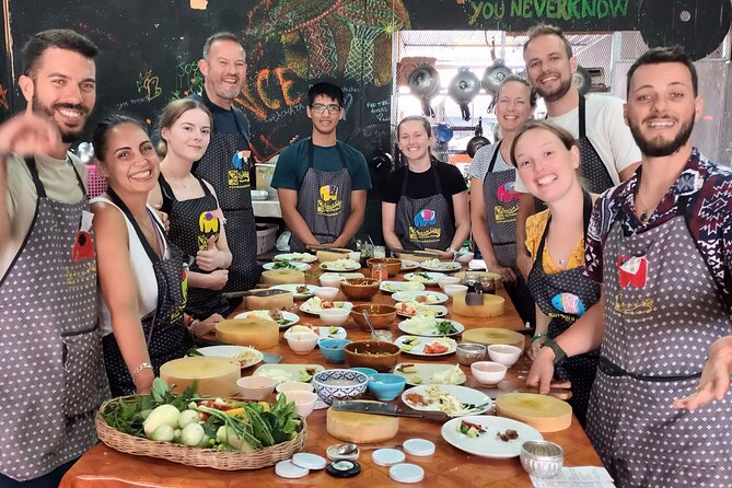 Traditional Thai Cooking Class with Smart Cook - Friendly instructors make the difference