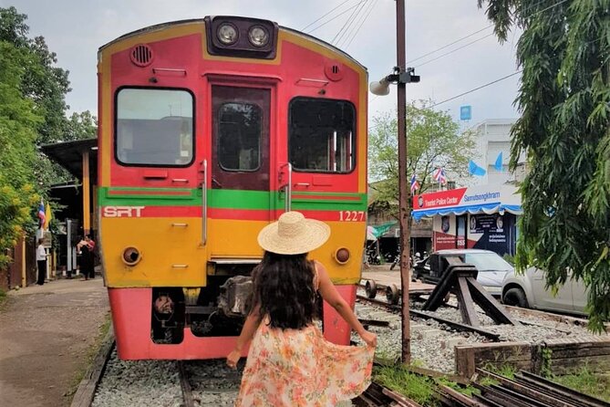 Train & Floating Market Food Adventure + Scenic train ride - The early trip to Mae Klong Railway Market