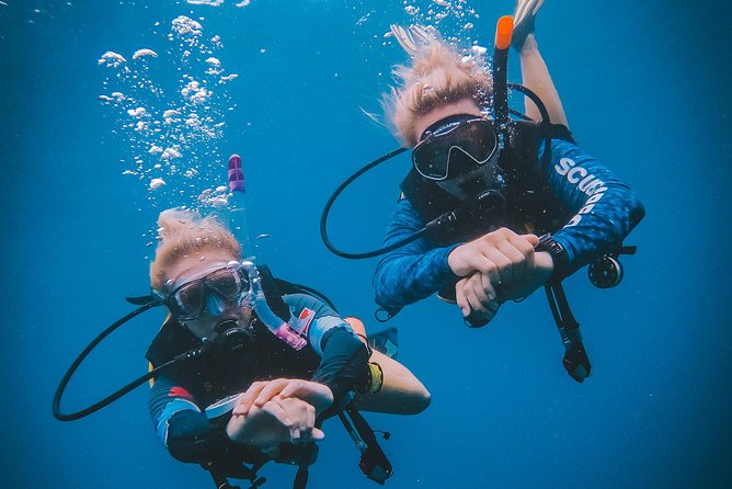 Try Scuba Diving - Small groups and the human side of the day